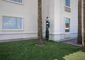 Home2 Suites by Hilton Scottsdale Old Town 2