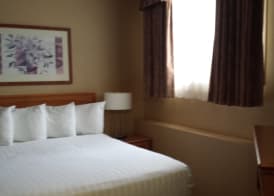 Days Inn & Suites by Wyndham West Edmonton 5