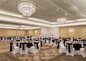 Sheraton Suites Akron Cuyahoga Falls 2