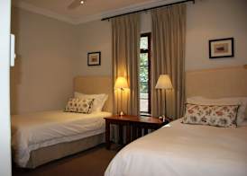 MontMartre Chalets & Venue 3