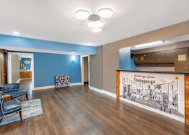 Super 8 by Wyndham Chattanooga Lookout Mountain TN 2