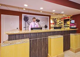 Hampton Inn & Suites Madison-West 4