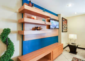 Quality Inn Airport East 2