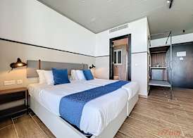 South 32 Hotel by Zzzing 2