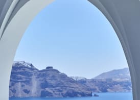 Villaki Oia 2