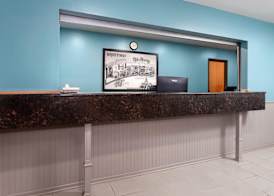 Super 8 by Wyndham McHenry Fox Lake Area 3