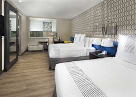GLo Hotel Asheville-Blue Ridge Parkway 3