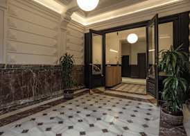 Batimont Suites & Apartments 3