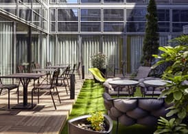 Residence Mercure Paris La Defense Grande Arche 3