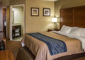 Quality Inn Akron South 4