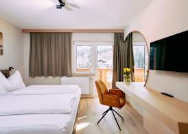 Home suite home 4