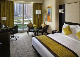 Mövenpick Hotel Jumeirah Lakes Towers Dubai 2