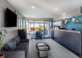 Days Inn by Wyndham Greeneville 5