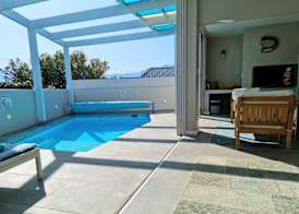 Die Badhuis, for Fabulous living! Sleeps 4, Private pool 3