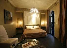 Riad Carllian 4