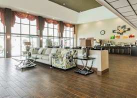 Quality Inn & Suites North Montgomery 4
