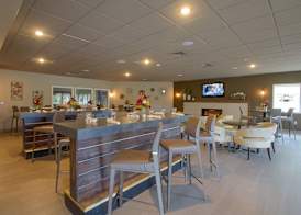 Comfort Suites at Par 4 Resort 5