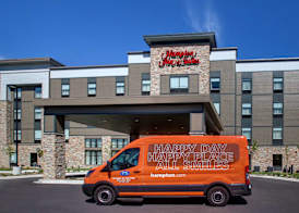 Hampton Inn & Suites Milwaukee West 2