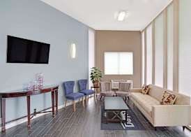 Torrance Inn & Suites 3