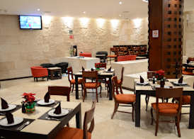 We Hotel Aeropuerto 2