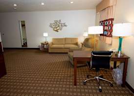 Super 8 by Wyndham Altoona 4