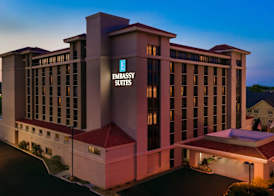 Embassy Suites by Hilton Dallas-Park Central Area 2