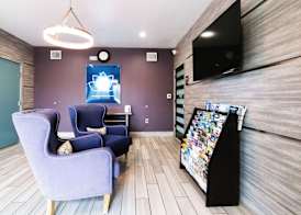 Hotel Blue Spring 5