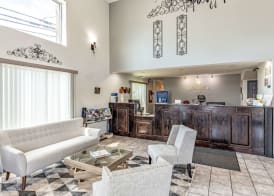 Quality Inn Branson - Hwy 76 Central 2
