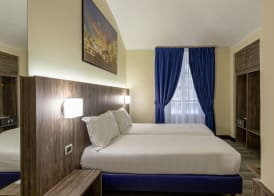 Hotel Urbani 4