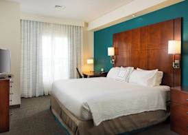 Residence Inn Kansas City Airport 5