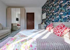 R & R Apartment 5
