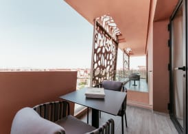Longue vie Hotels 3