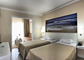 Batıhan Beach Resort & Spa 3