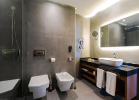Longue vie Hotels 4