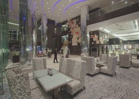 Acacia Hotel Manila 3