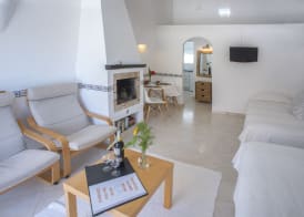 Charming Studio with Pool in Praia da Luz 4