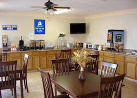 Americas Best Value Inn & Suites Macon at Eisenhow 4