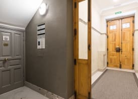 Feelathome Madrid Suites Apartments 2