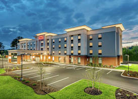 Hampton Inn & Suites Kittery-Portsmouth 2