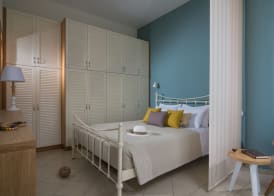 Rainbow Apartments 4