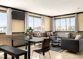 Super 8 by Wyndham Hanover 2