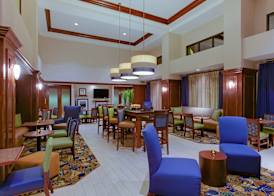 Hampton Inn & Suites Fredericksburg South 5