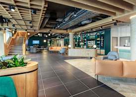 Novotel Cambridge North 3