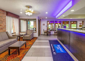 Rodeway Inn Coopersville 3