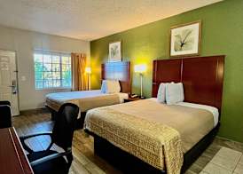 Travelodge Suites by Wyndham Lake Okeechobee 3