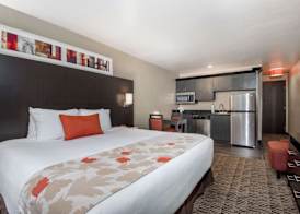 Hawthorn Suites Las Vegas 3