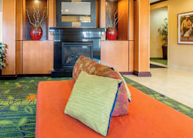Fairfield Inn & Suites Canton 3