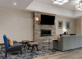 Comfort Suites Paducah Mall Area 2