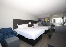 Clarion Pointe Statesville 5