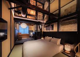 Nazuna Kyoto Higashi Honganji 3